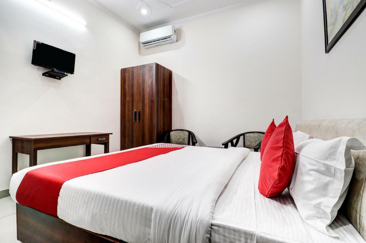 Oyo 38208 Hotel Prakash Kunj Lucknow Eksteriør bilde