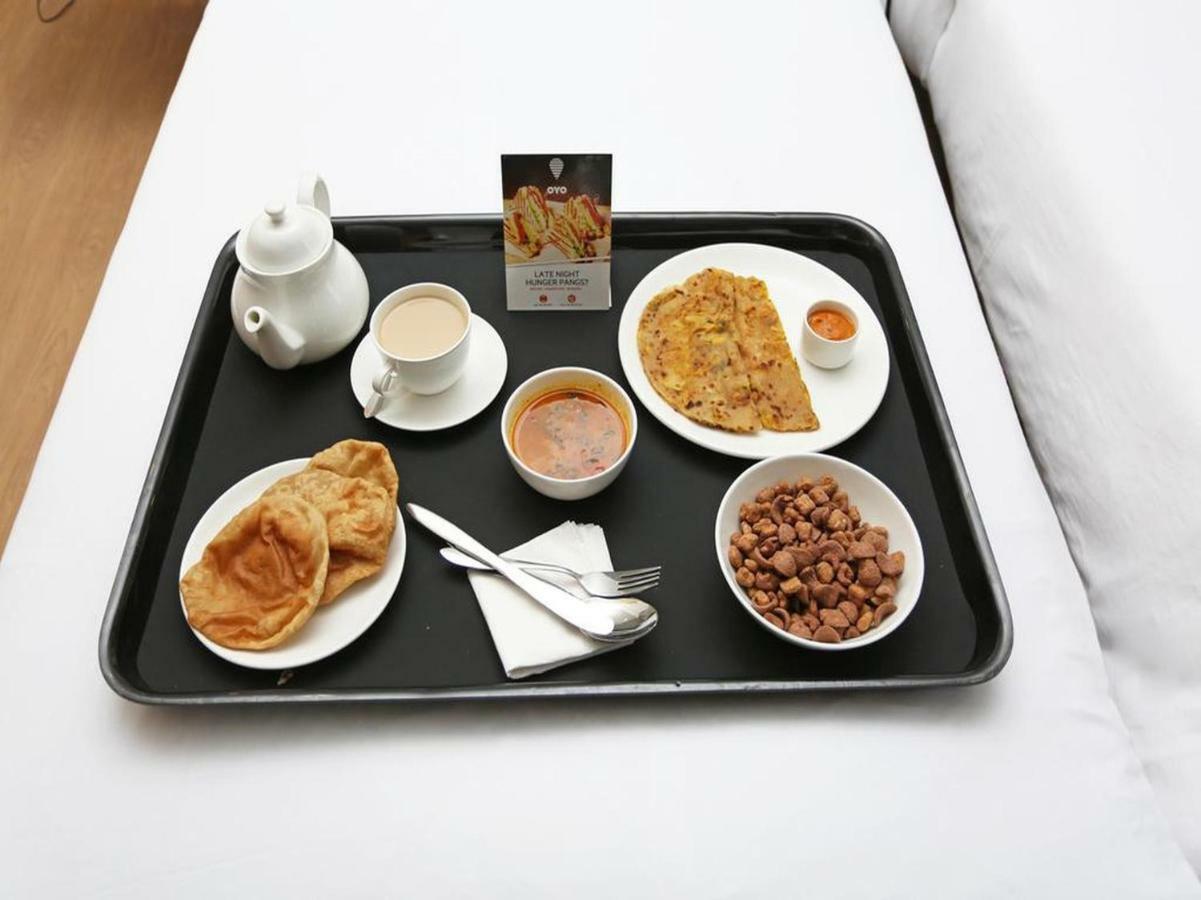 Oyo 38208 Hotel Prakash Kunj Lucknow Eksteriør bilde
